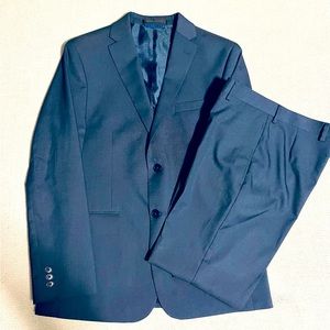 COPY - Michael Strahan Collection Boys Size 18 R Navy 2 piece suit